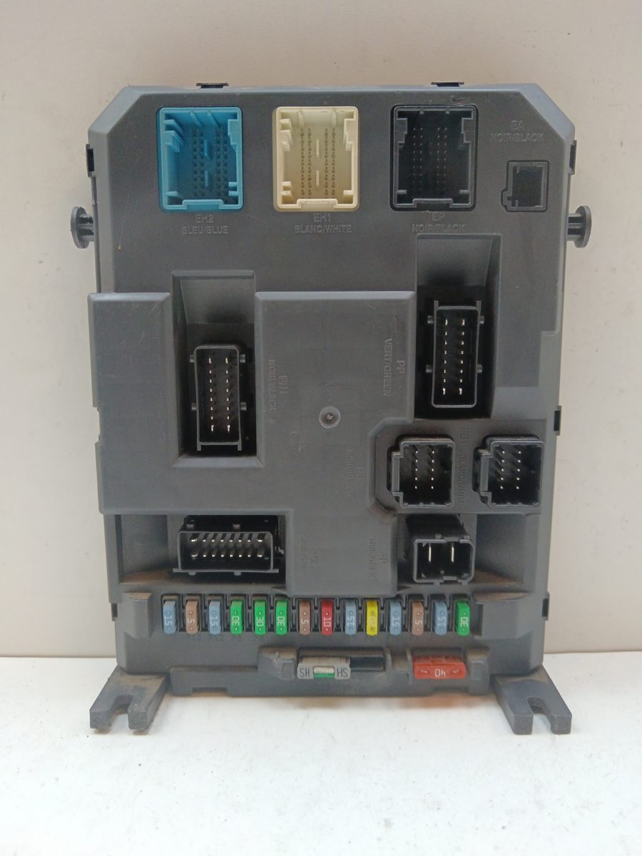 Caja Reles / Fusibles / Modulo Bsi Citroën C3 2009-2017 1.6 16V HDi 1.6L 66kW 9666952280