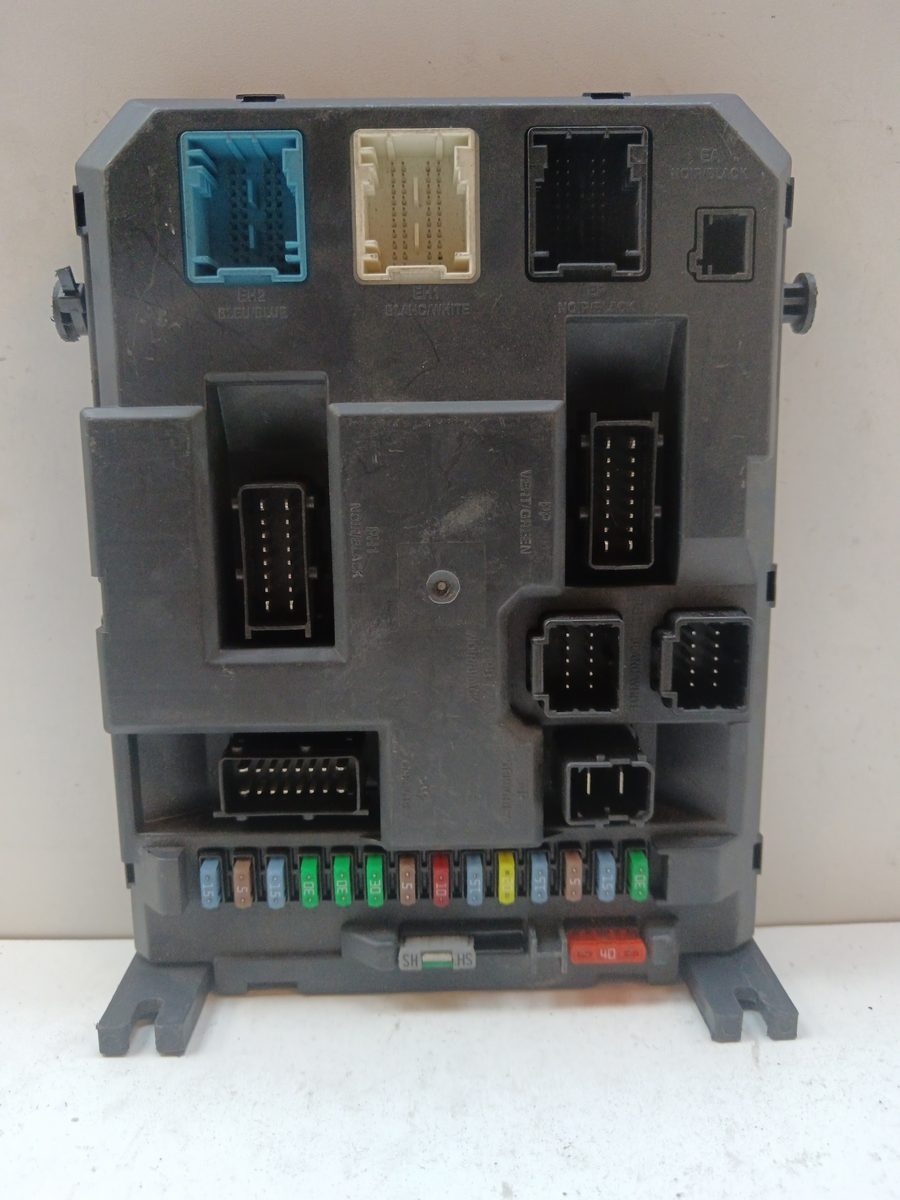 Caja Reles / Fusibles / Modulo Bsi Citroën C3 Picasso 2007-2017 1.6 HDi FAP 9666952080