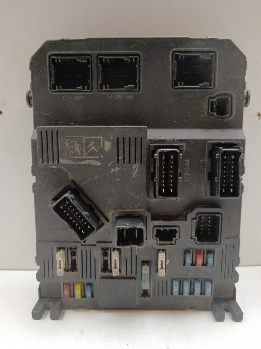 Caja Reles / Fusibles / Modulo Bsi Citroën C3 1995-2010 1.4 HDi Exclusive S118085200