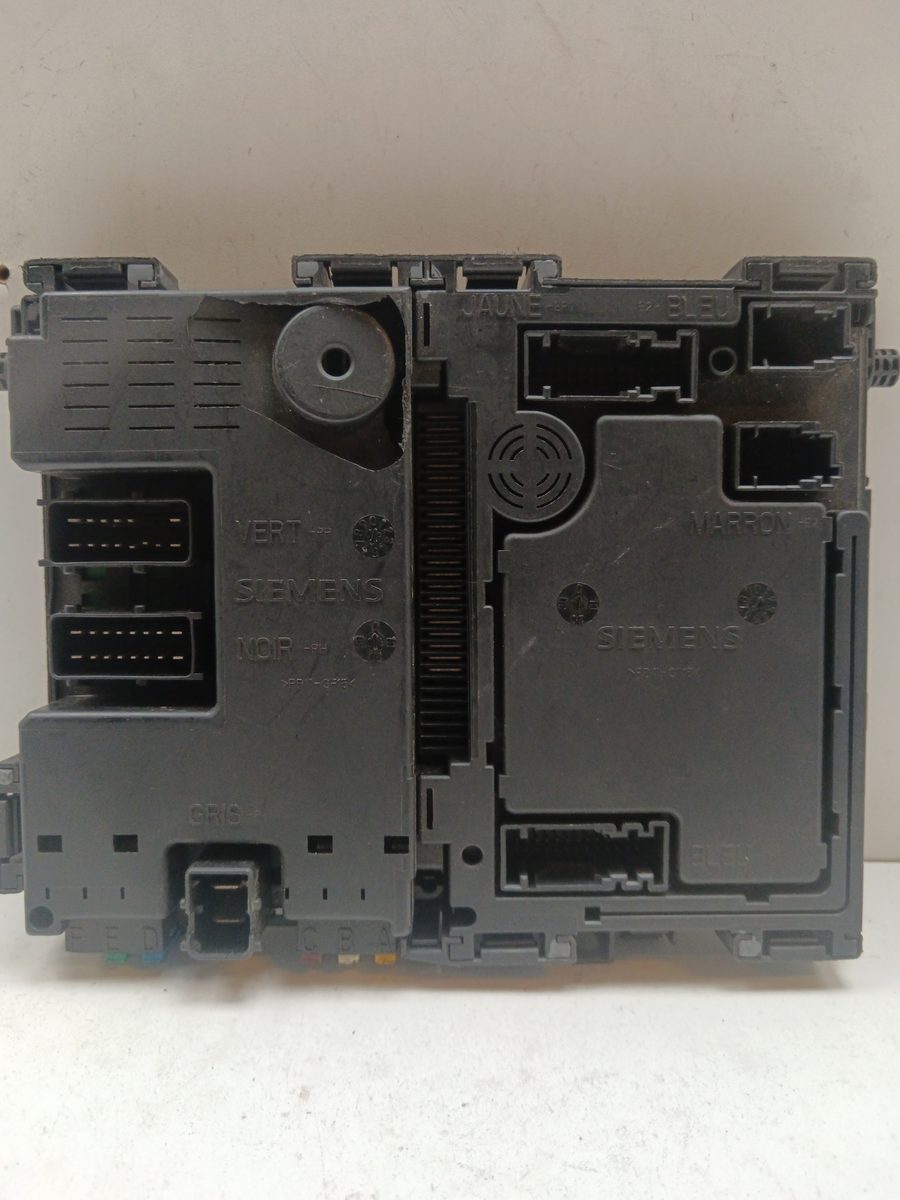 Caja Reles / Fusibles / Modulo Bsi Citroën Xsara Coupe 1997-2005 963940308000