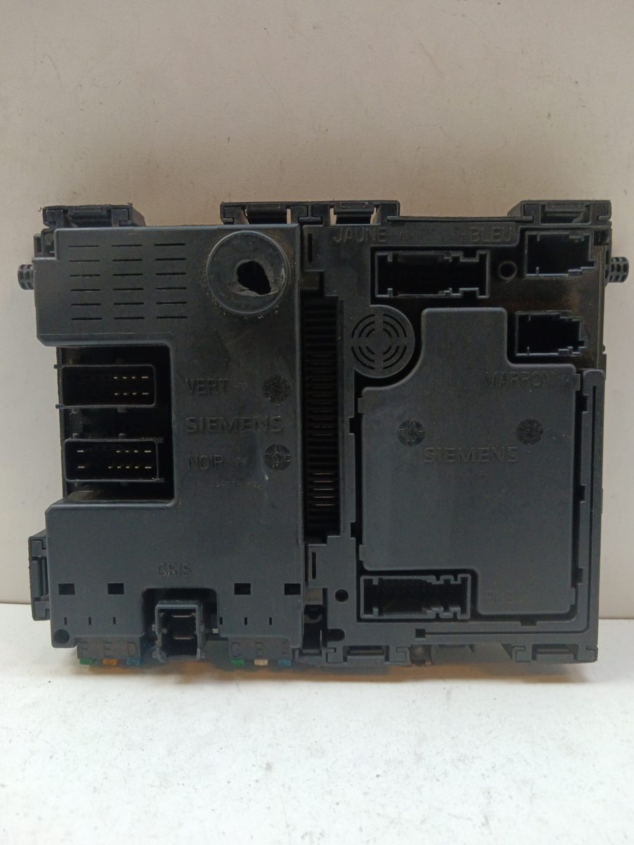 Caja Reles / Fusibles / Modulo Bsi Peugeot 206 Berlina 1998-2010 XN 1.9L 51kW 962646088003