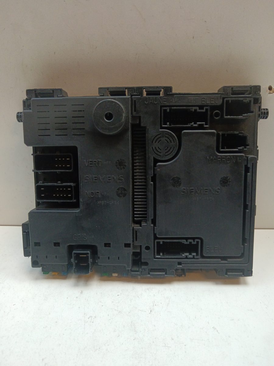 Caja Reles / Fusibles / Modulo Bsi Peugeot 206 Berlina 1998-2010 XS 1.6L 80kW 963816068000