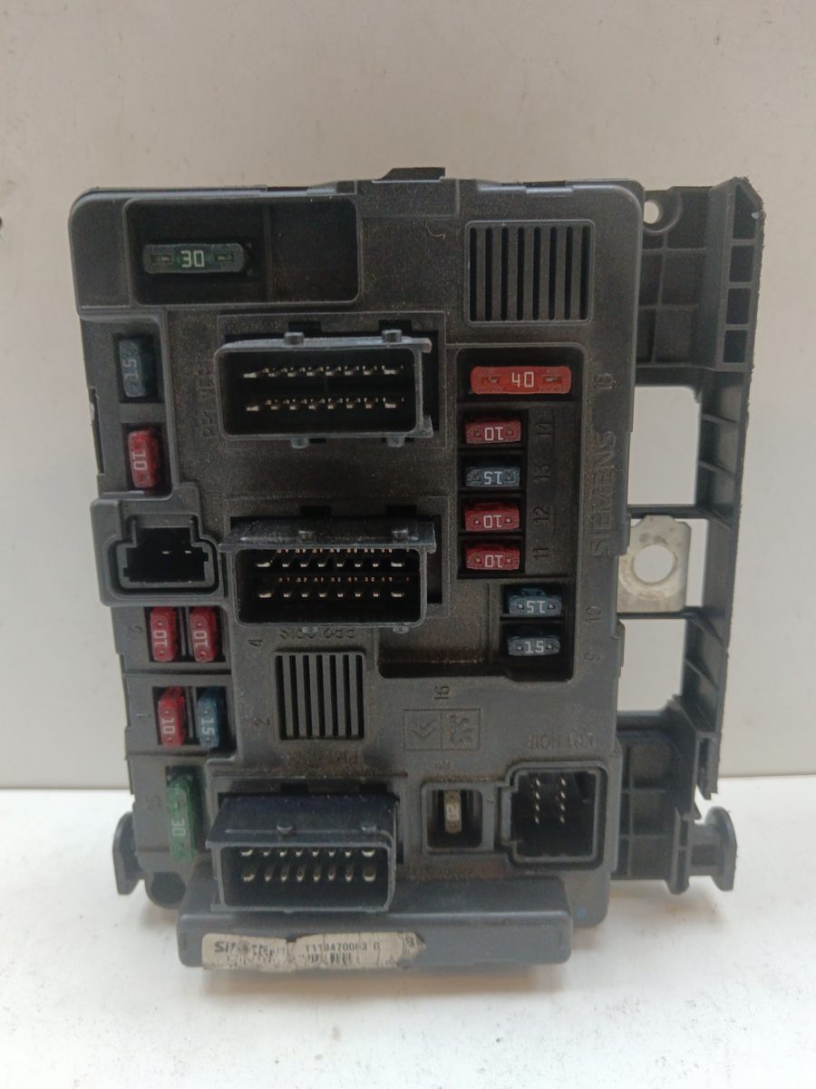 Caja Reles / Fusibles / Modulo Bsm Citroën C3 1995-2010 1.1 Magic 1.1L 44kW T118470003G