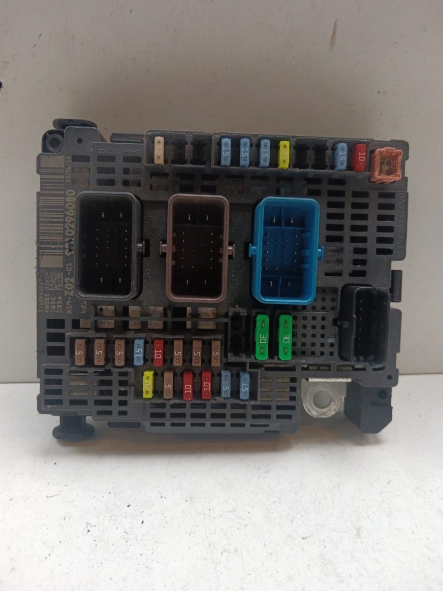 Caja Reles / Fusibles / Modulo Bsm Citroën C4 Berlina 2004-2011 Exclusive 9810296080