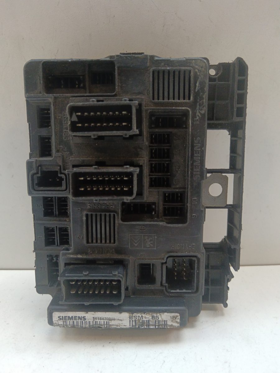 Caja Reles / Fusibles / Modulo Bsm Peugeot Partner (S1) 1996-2002 Break T118470005