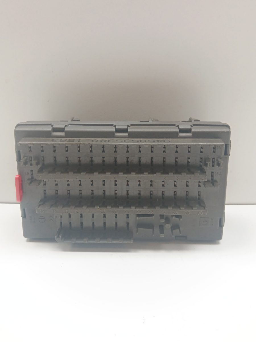 Caja Reles / Fusibles Peugeot 306 Berlina 3/4/5 Puertas (S2) 1997-2003 9450535380