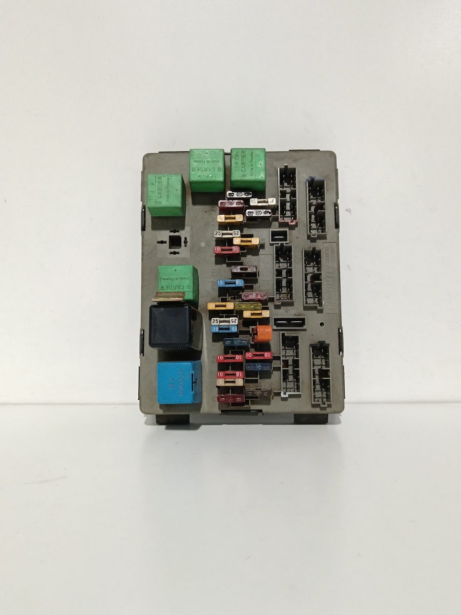 Caja Reles / Fusibles Peugeot 405 Berlina 1987-1996 GRD-Turbo Exclusive JJ11151EBY