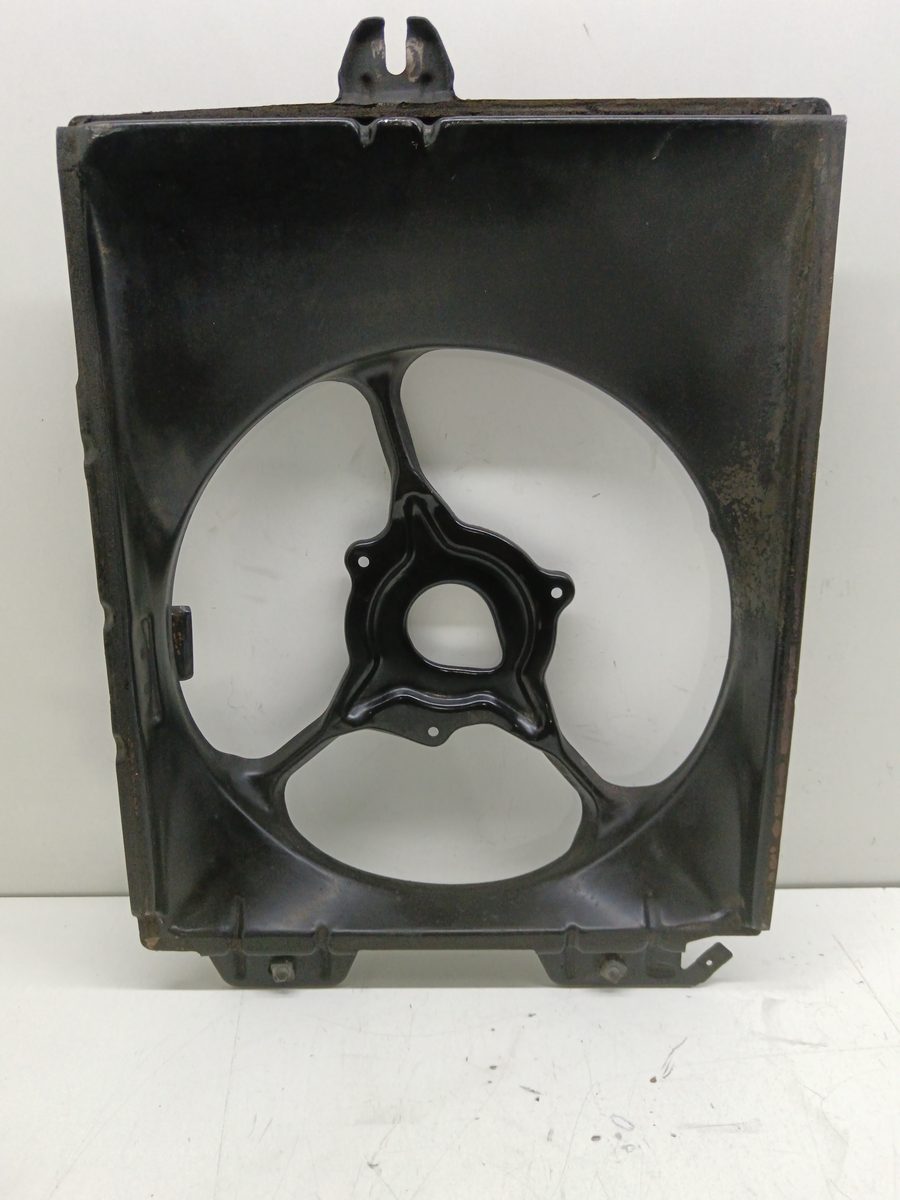 Carcasa De Electroventilador Mitsubishi Lancer Berlina (CK0A) 1996-Actualidad * 17554717
