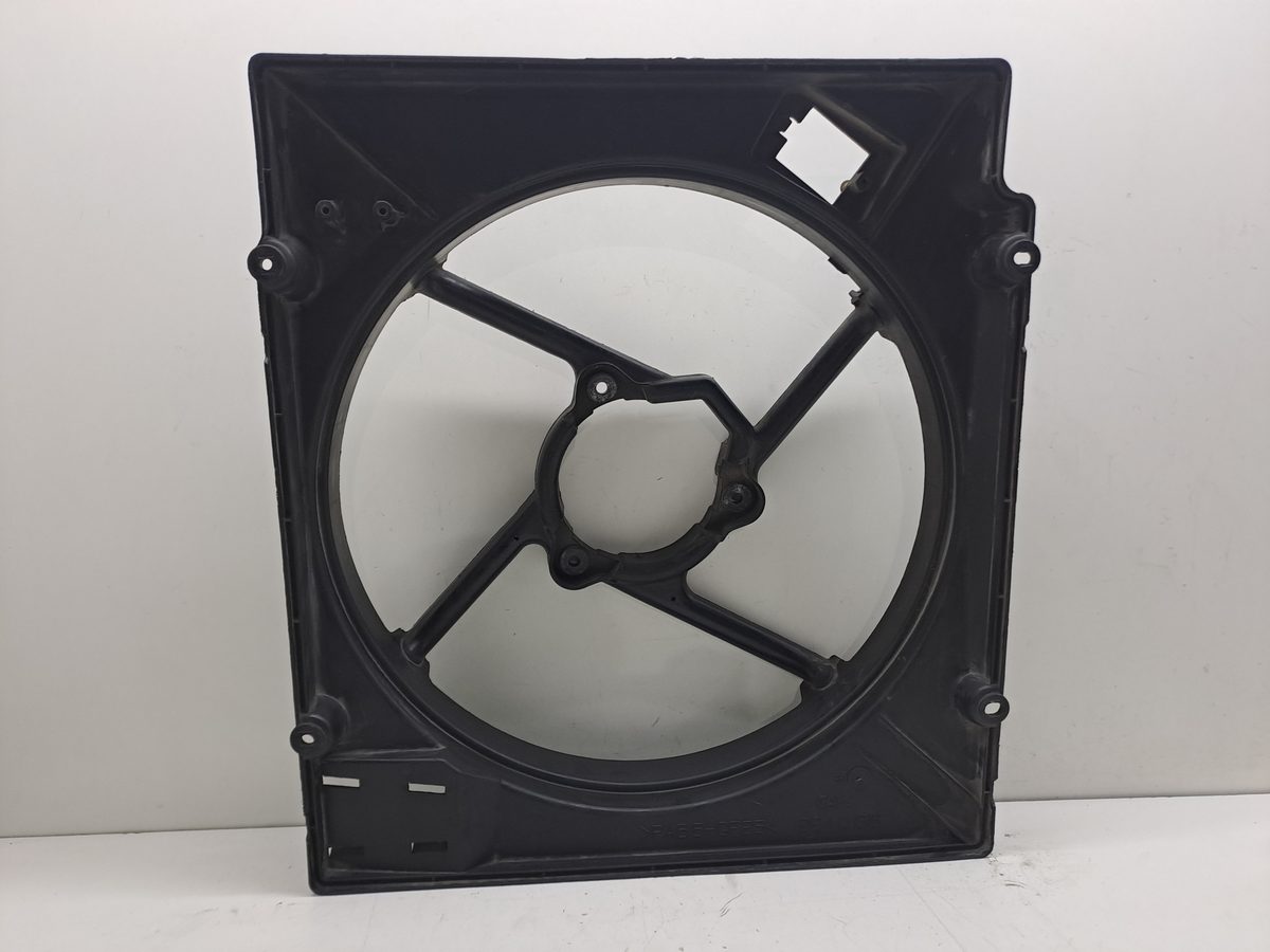 Carcasa De Electroventilador Renault Megane I Classic (LA0) 1996-2001 1.9 Diesel 8240156