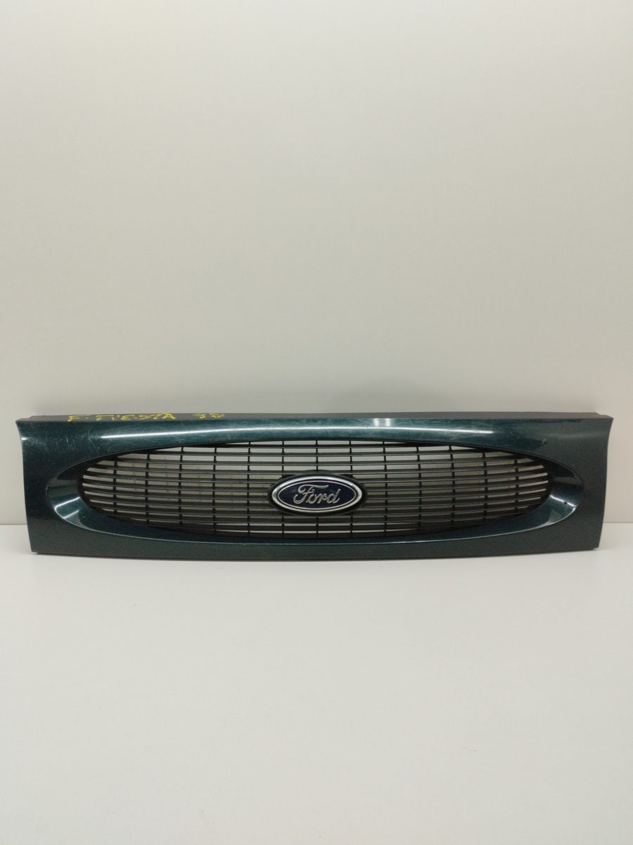 Careta Ford Fiesta Berlina (DX) 1999-2002 96FB8200