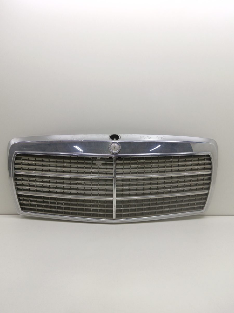 Careta Mercedes-Benz Clase C (W201) Berlina 1982-1993 Diesel
