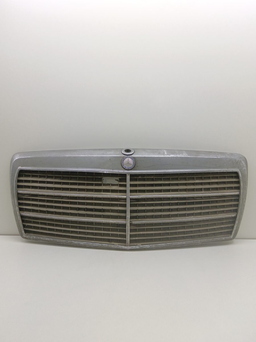 Careta Mercedes-Benz Clase C (W201) Berlina 1982-1993 Diesel
