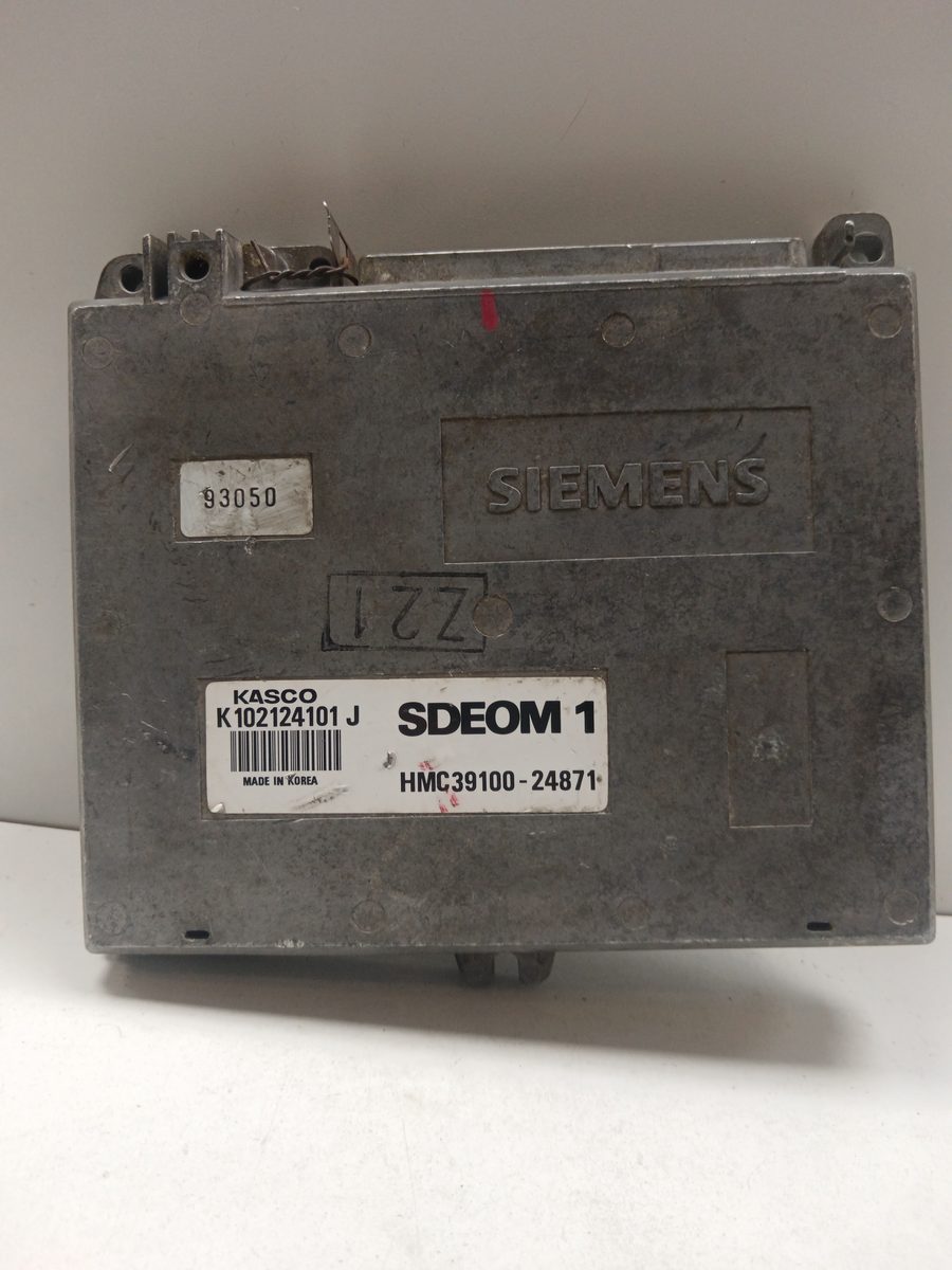 Centralita Motor Uce Hyundai Pony (X2) 1991-Actualidad 1.5 GLS Berlina K102124101J
