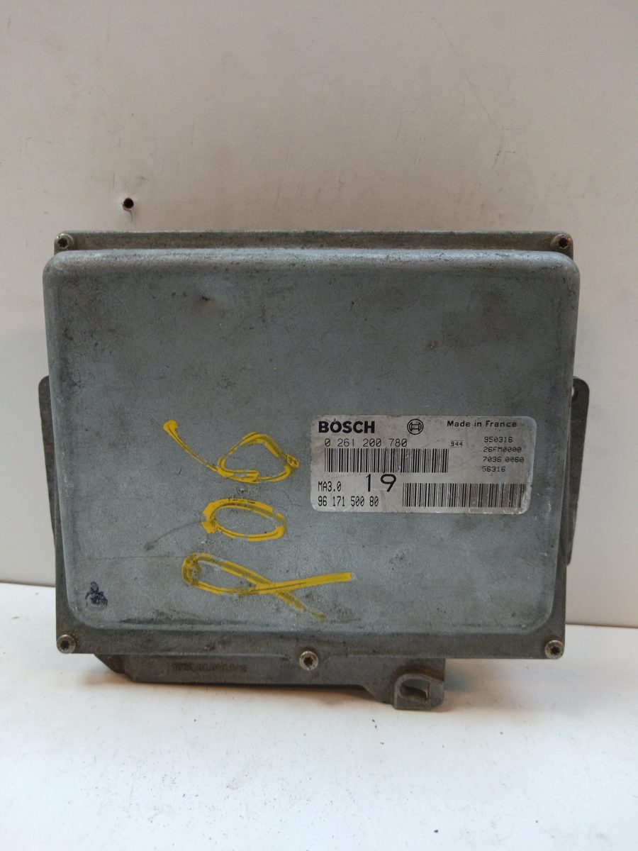 Centralita Motor Uce Peugeot 106 (S1) 1991-1996 Cocktail 1.1L 44kW 0261200780