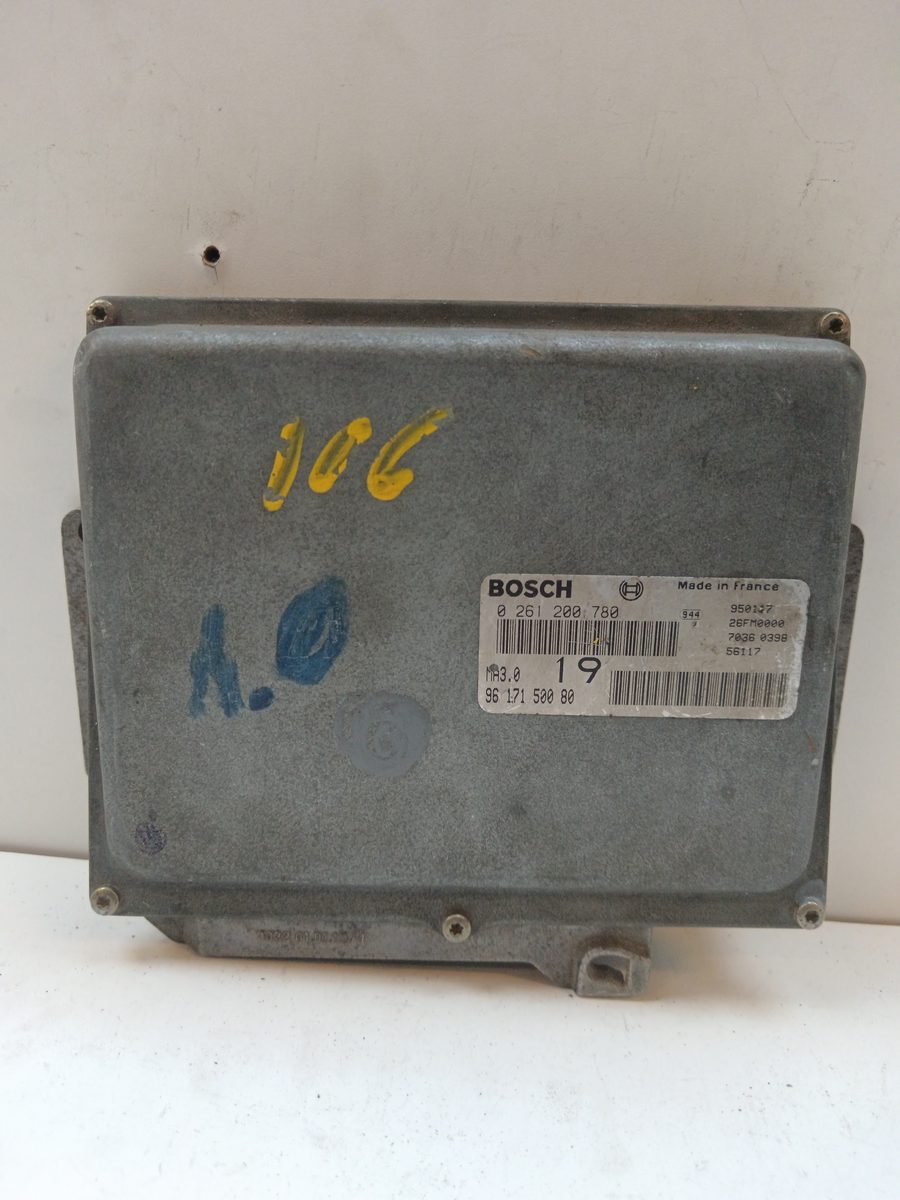 Centralita Motor Uce Peugeot 106 (S1) 1991-1996 Cocktail 1.1L 44kW 0261200780