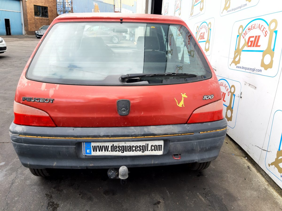 Peugeot 106 (S2) del que se desmontó esta pieza
