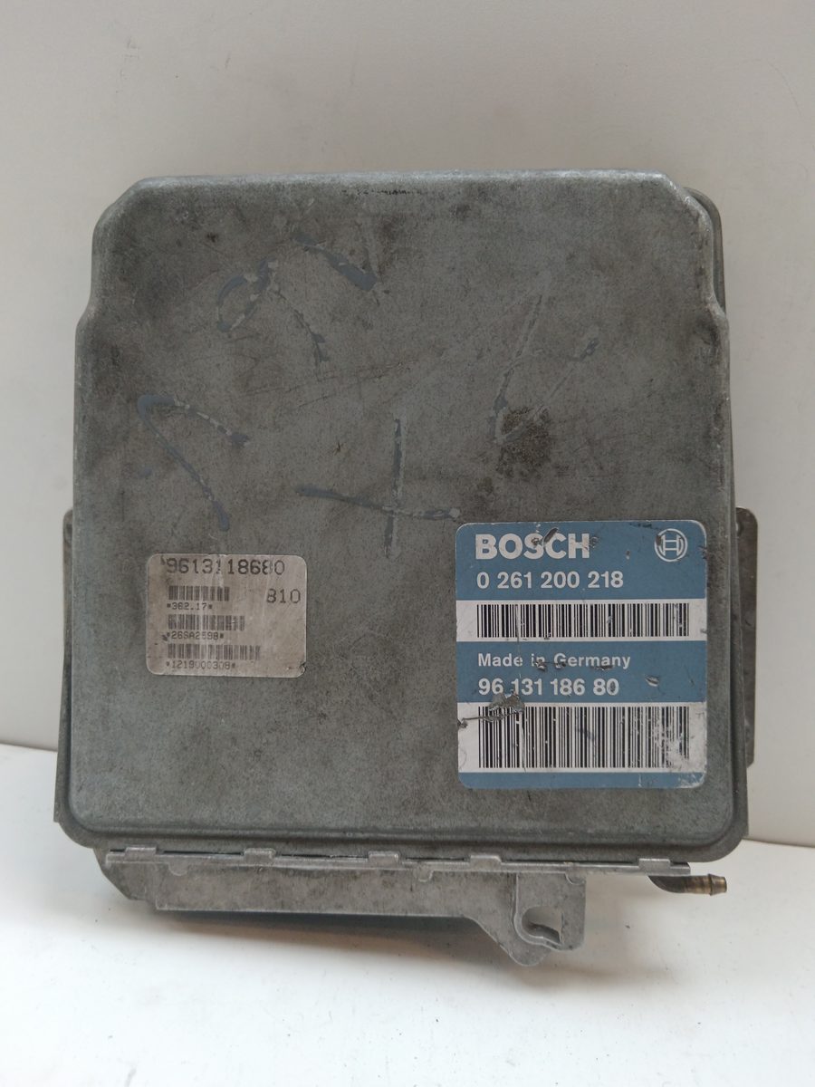 Centralita Motor Uce Peugeot 405 Berlina 1987-1996 MI 16 Le Mans 2.0L 112kW 0261200128