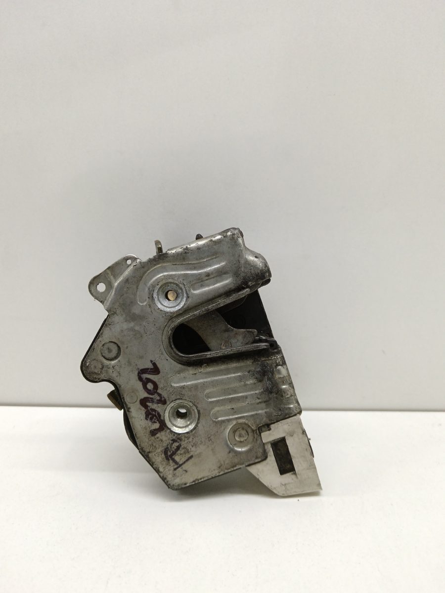 Cerradura Puerta Trasera Derecha Mercedes-Benz Clase C (W202) Berlina 1993-2000 CDI CAT