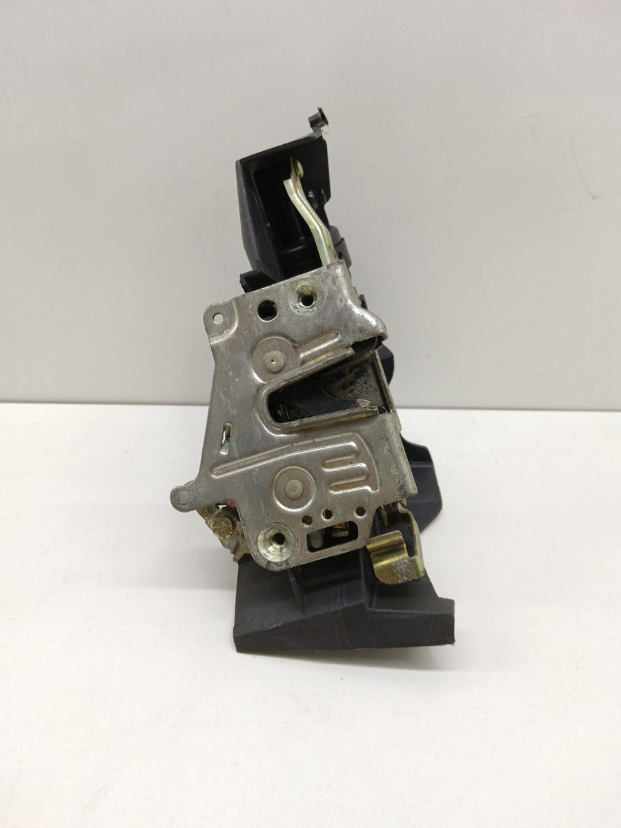 Cerradura Puerta Trasera Derecha Mercedes-Benz Clase C (W202) Berlina 1993-2000 2027300635
