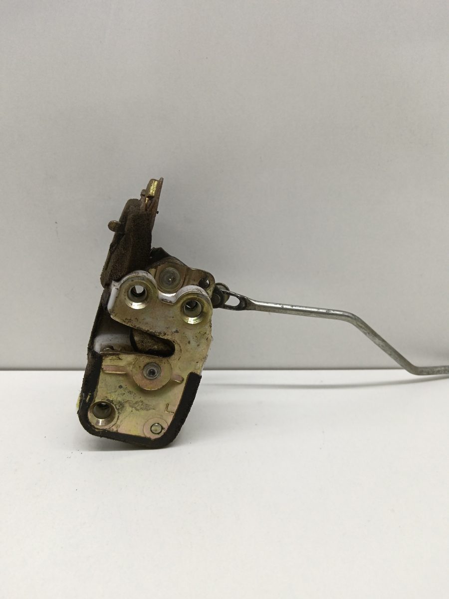 Cerradura Puerta Trasera Izquierda Ssangyong Musso 2000-2006 Turbodiesel CAT