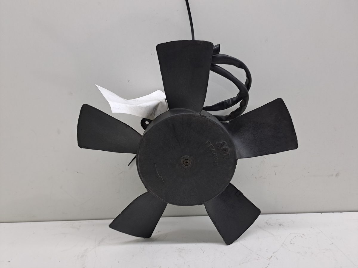 Electroventilador Peugeot 205 Berlina 1983-1998 1,1 1.1L 44kW