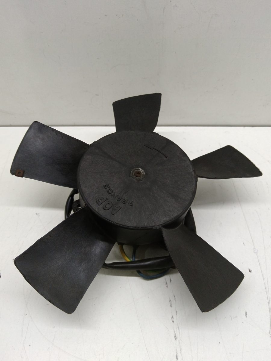 Electroventilador Peugeot 205 Berlina 1983-1998 1,1 1.1L 44kW 9603146080