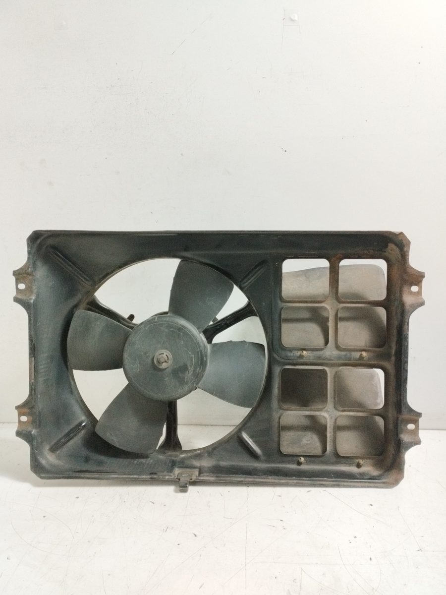 Electroventilador Volkswagen Golf I (171/173) 1981-Actualidad 1,8 1.8L 82kW 0130107043