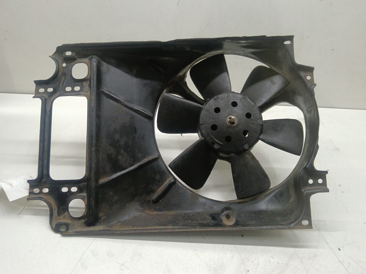 Electroventilador Volkswagen Passat Berl./combi W8 2001-2005 * LG76A40