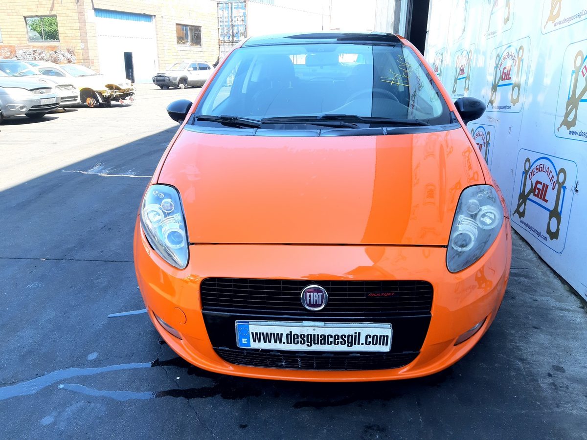 Fiat Grande Punto (199) del que se desmontó esta pieza