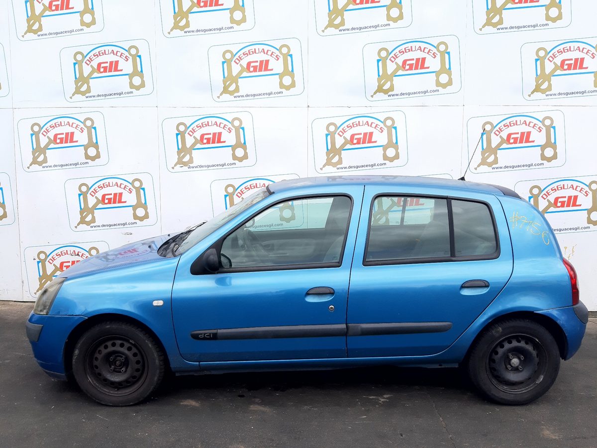 Renault Clio II Fase II (B/CB0) del que se desmontó esta pieza