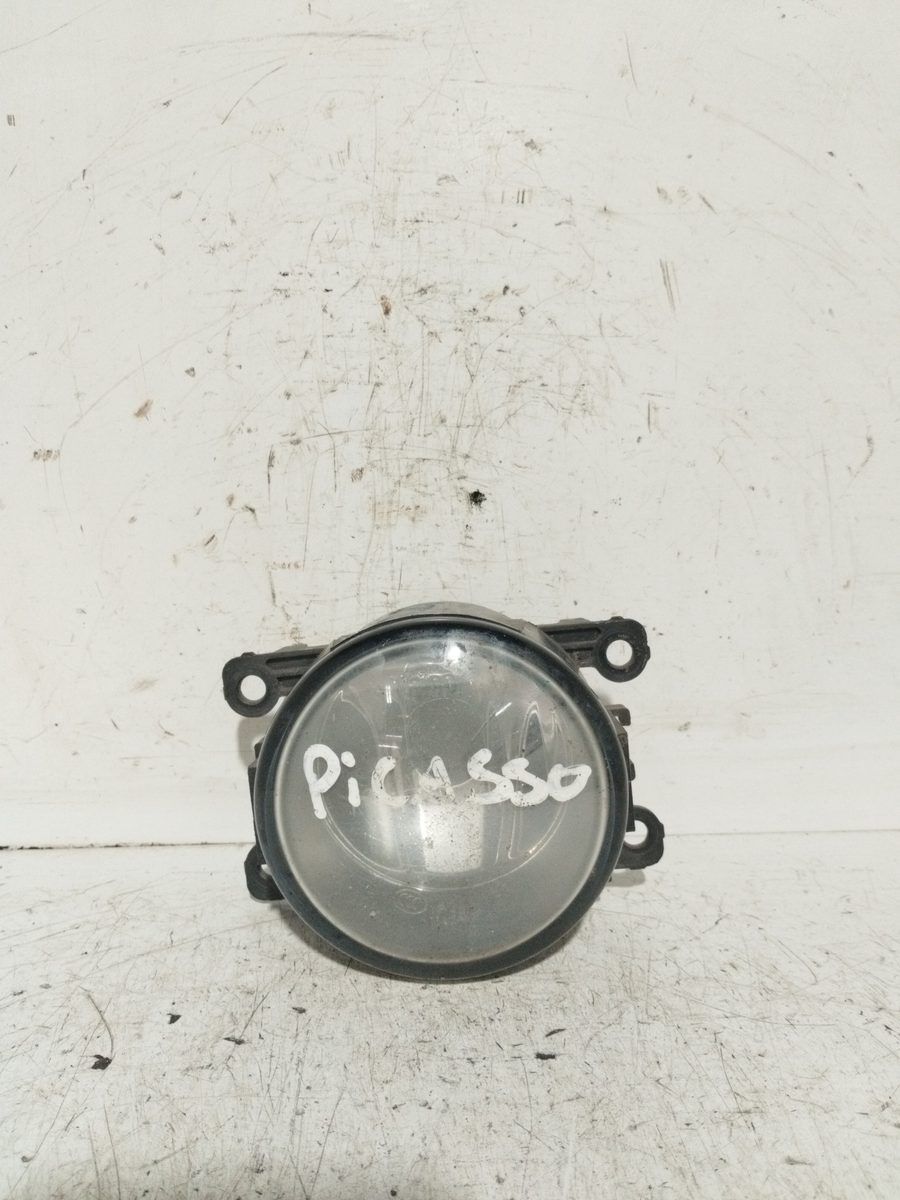 Faro Caminero Derecho Citroën Xsara Picasso 1999-2011 (RHY / DW10TD) 8200074008