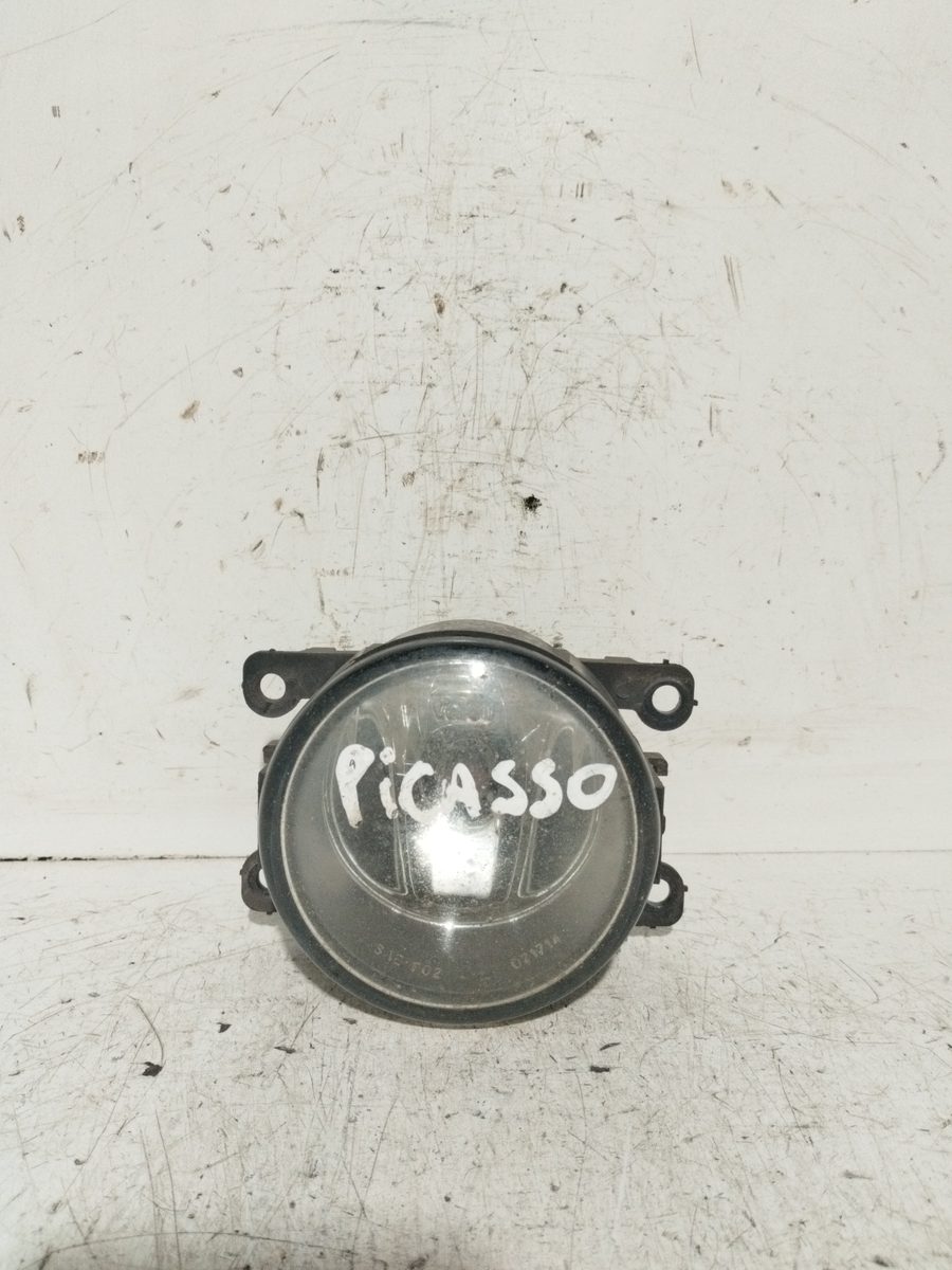 Faro Caminero Derecho Citroën Xsara Picasso 1999-2011 (RHY / DW10TD) 96500001680