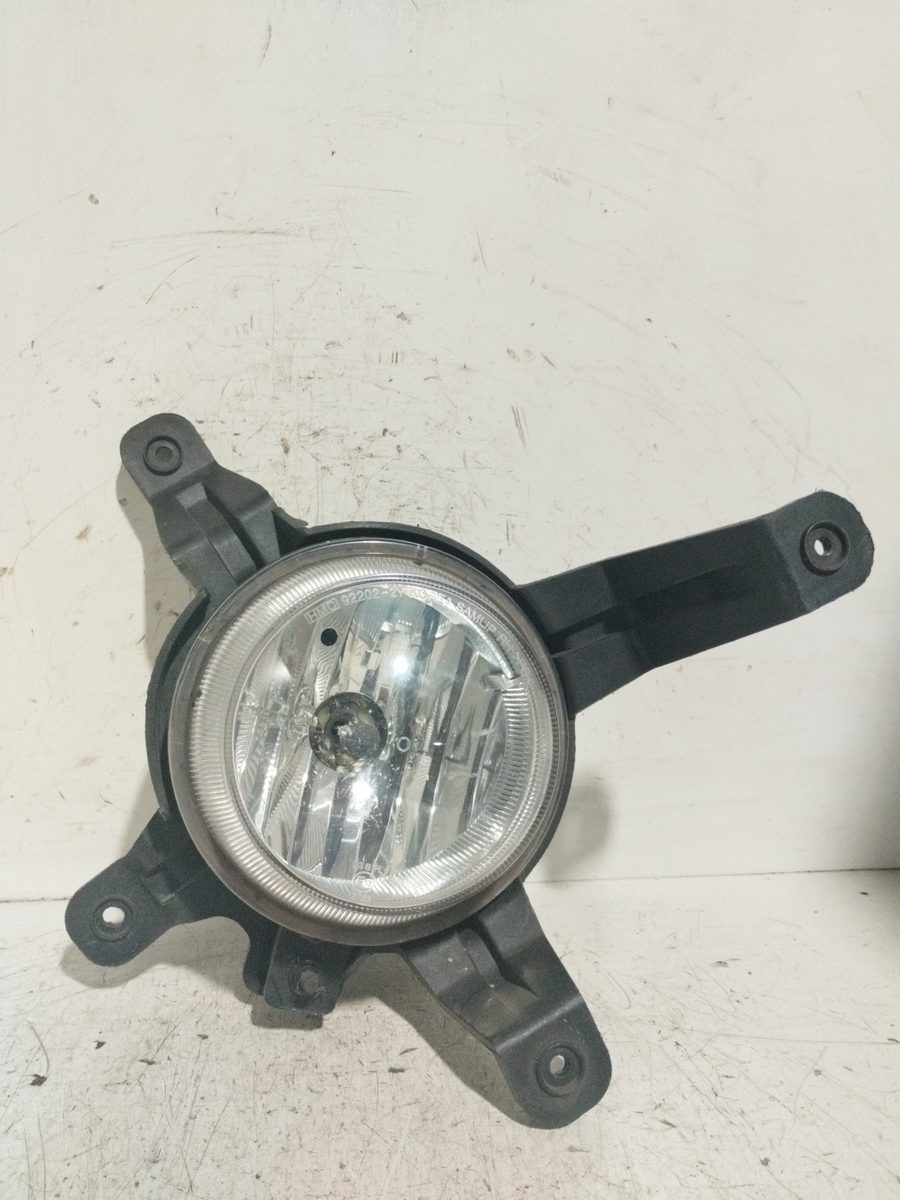 Faro Caminero Derecho Hyundai Tucson 2015-Actualidad CRDi CAT 922022Y