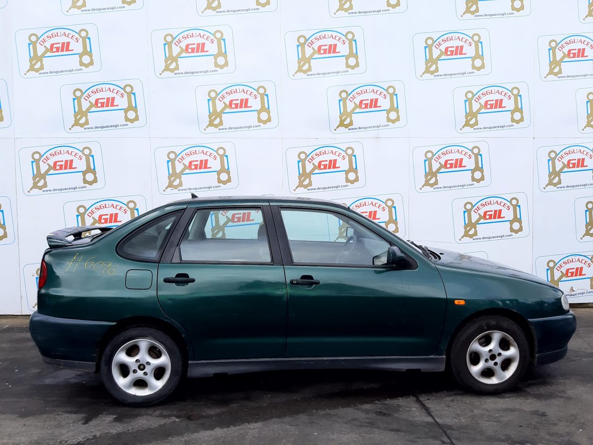 SEAT Cordoba (6K2) del que se desmontó esta pieza