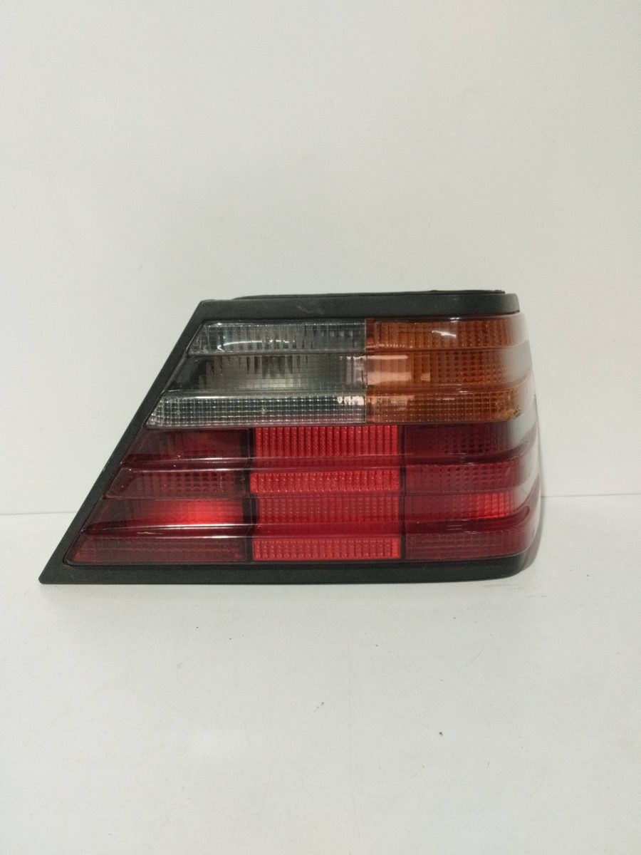 Farol Trasero Derecho Exterior Mercedes-Benz Clase E (W124) Berlina 1984-1997 1248201464