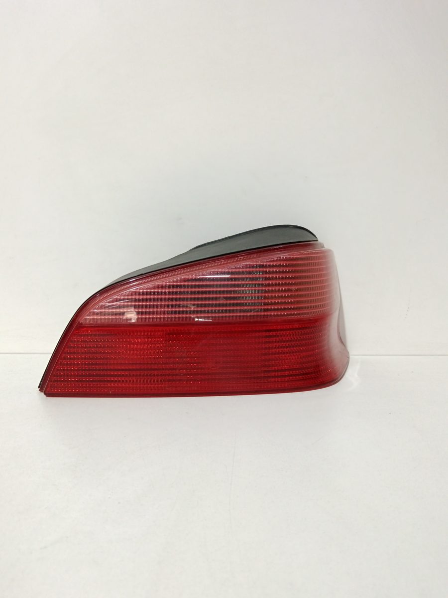 Farol Trasero Derecho Exterior Peugeot 106 (S2) 1996-2004 Max 6350G6