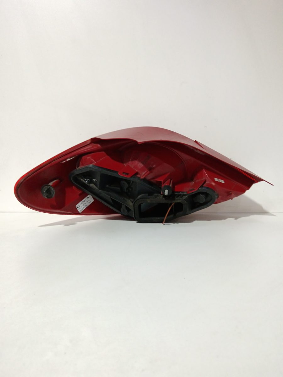 Detalle de farol Peugeot