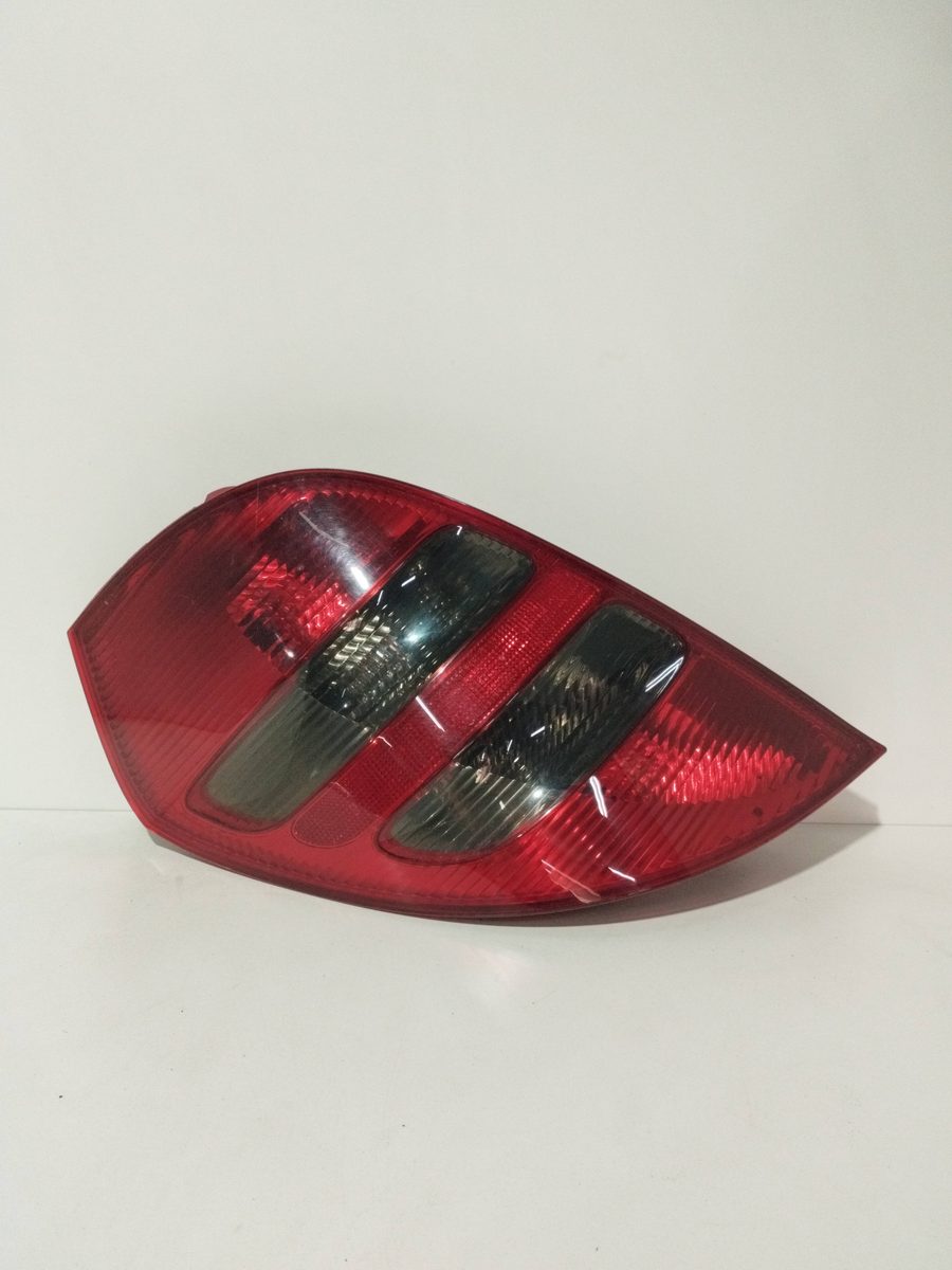 Farol Trasero Izquierdo Exterior Mercedes-Benz Clase A (W169) 2004-2012 1698200964