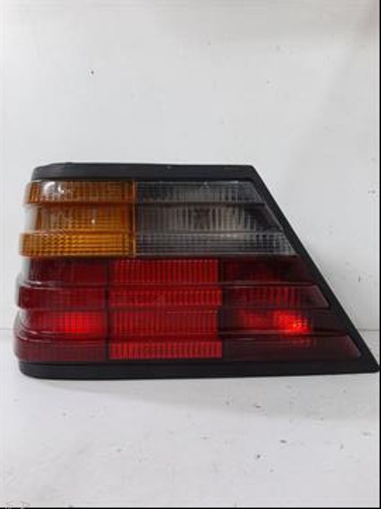 Farol Trasero Izquierdo Exterior Mercedes-Benz Clase E (W124) Berlina 1984-1997