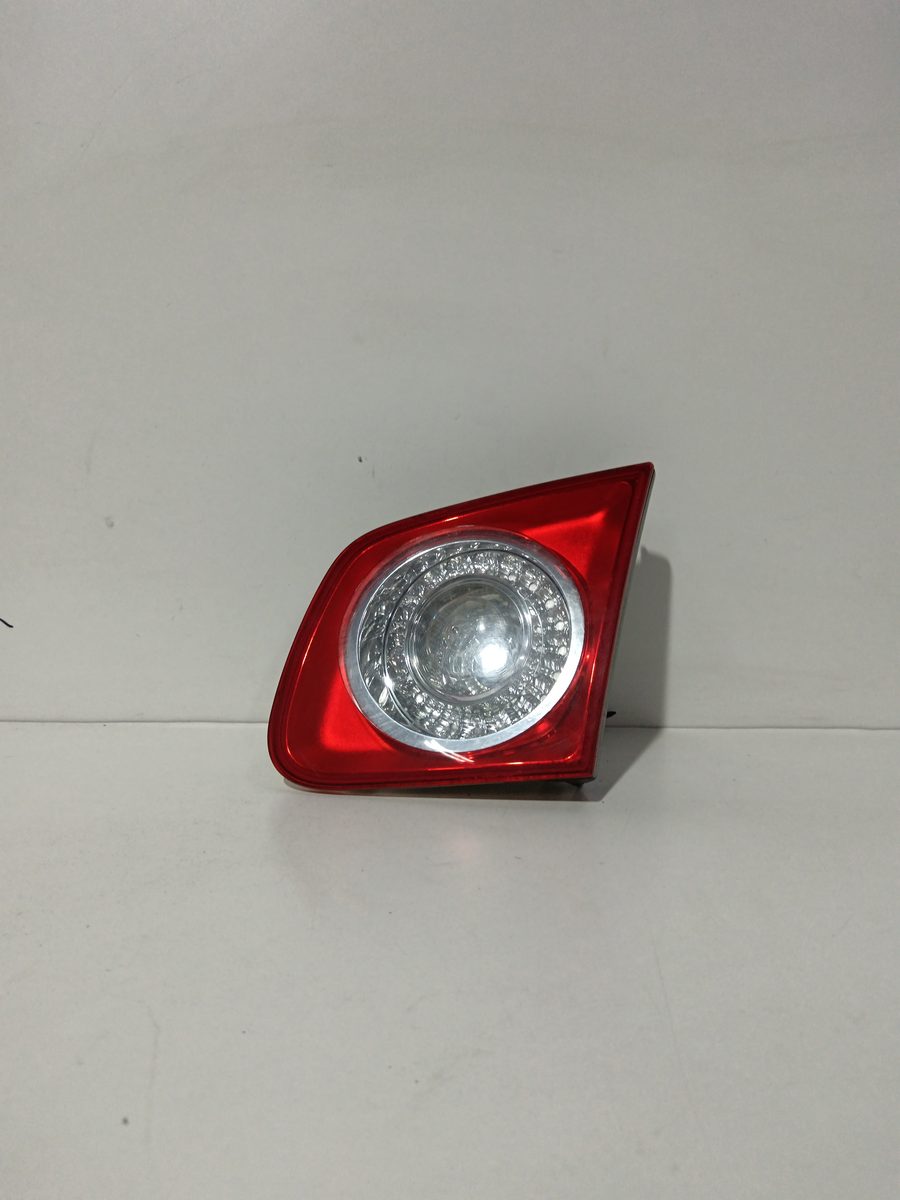 Farol Trasero Izquierdo Interior Volkswagen Jetta (1K2) 2005-2010 Advance 1K5945094