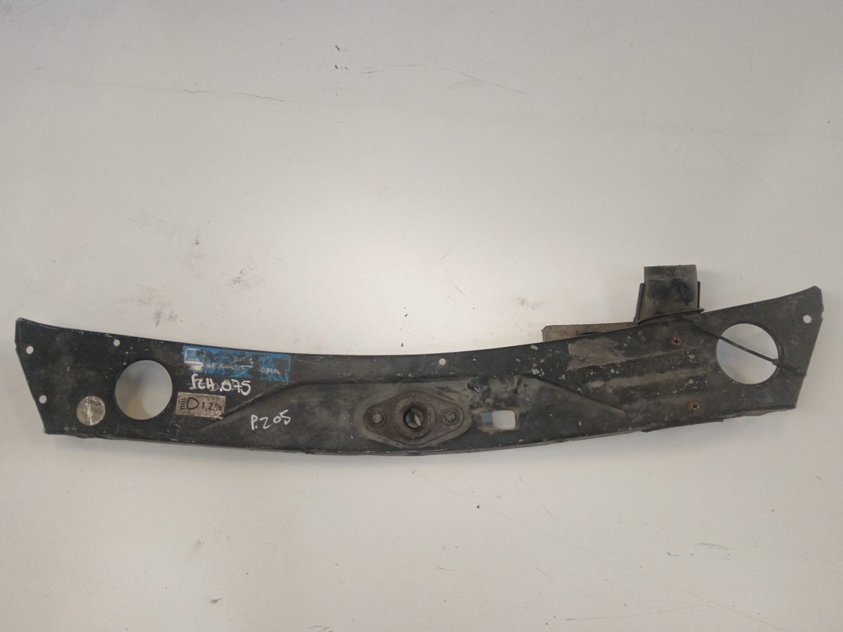 Frente De Chapa Peugeot 205 Berlina 1983-1998 XAD / XAD Multi
