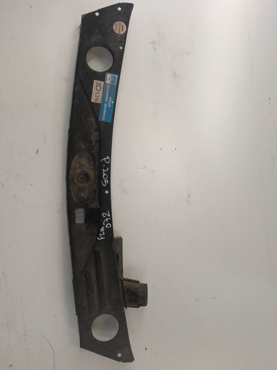 Frente De Chapa Peugeot 205 Berlina 1983-1998 XAD / XAD Multi