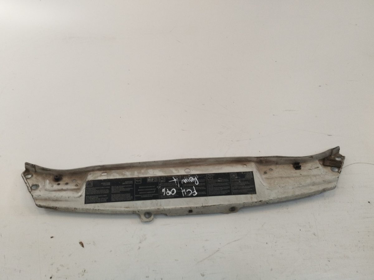 Frente De Chapa Renault Megane I Berlina Hatchback (BA0) 1995-1999 Alize