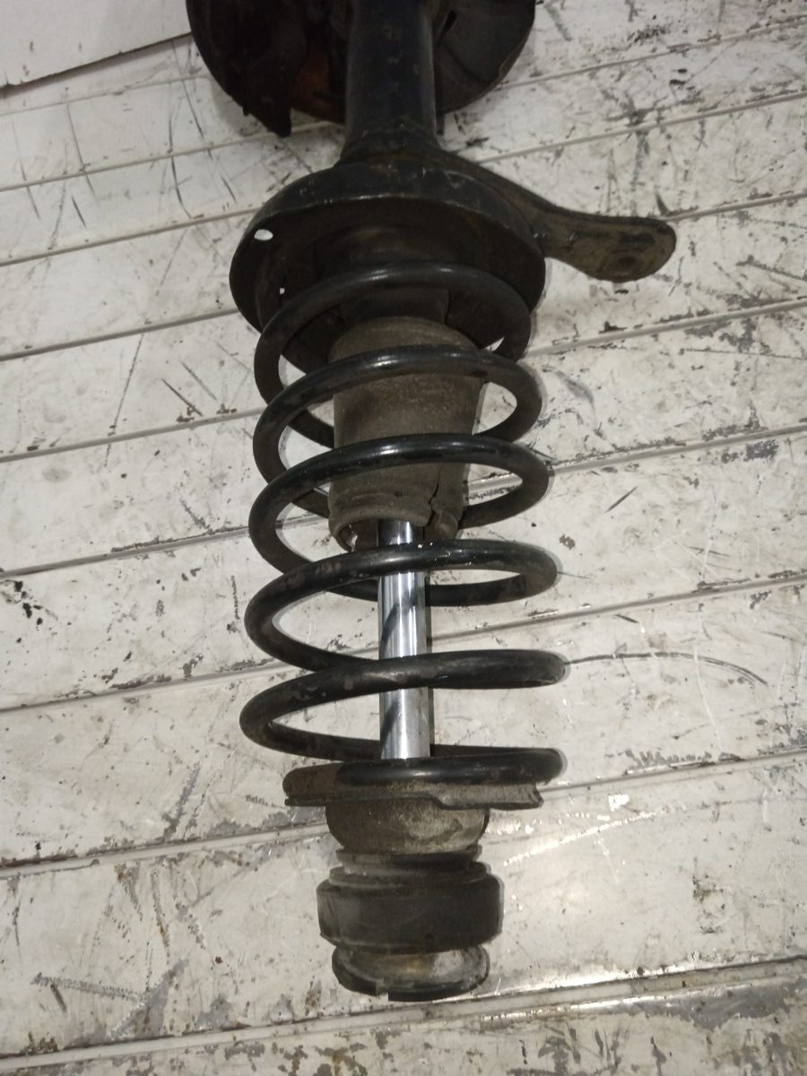 Mcpherson Delantero Izquierdo Volkswagen Passat (321/23/27/31) desde 1980