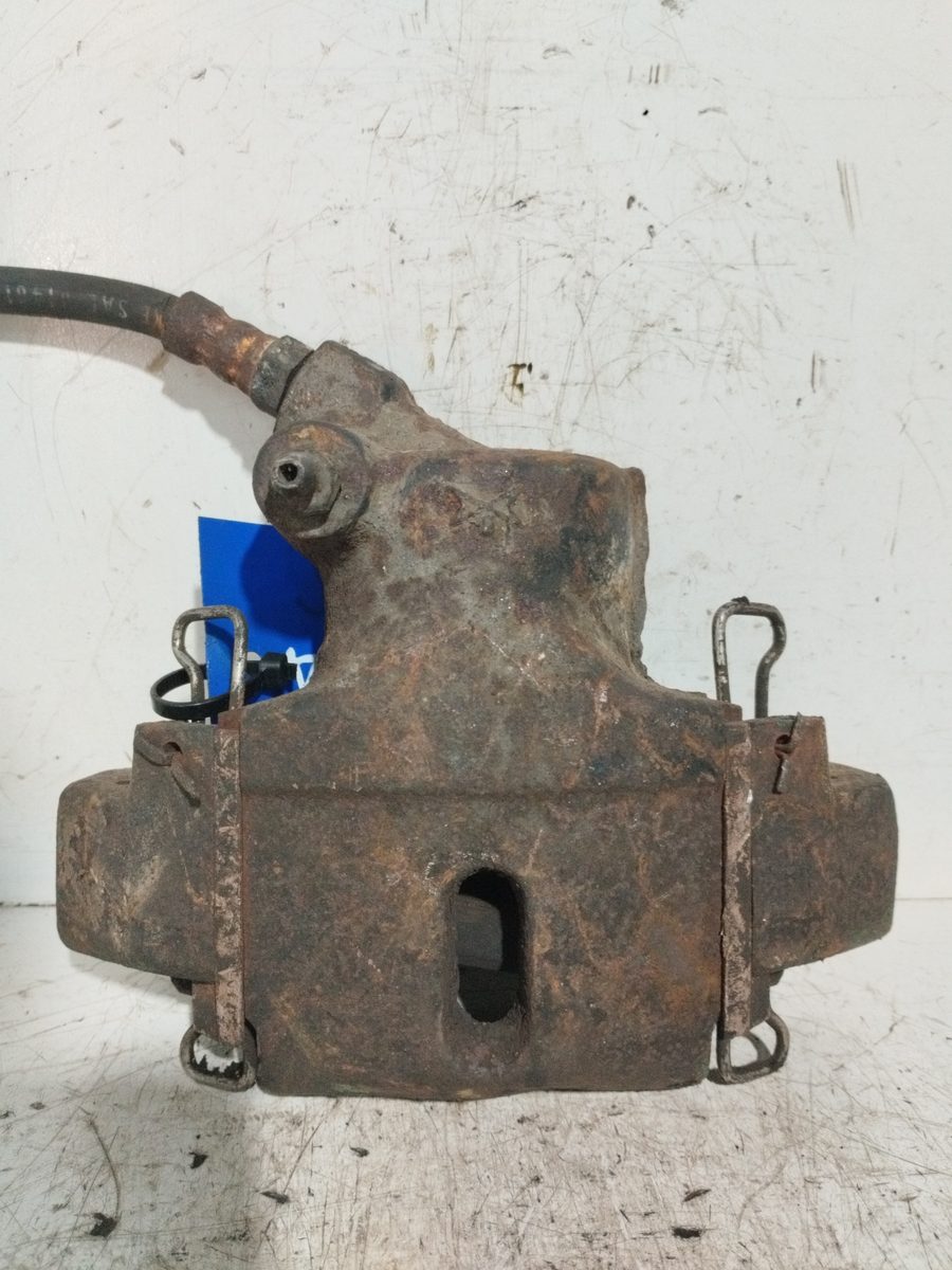 Mordaza De Freno Delantera Derecha Ford Fiesta Berl./courier 1988-1997 1.8 16V CAT