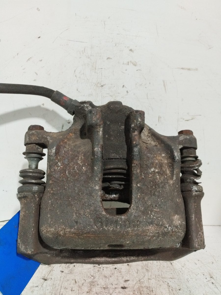 Mordaza De Freno Delantera Izquierda Mercedes-Benz Clase C (W201) Berlina 1982-1993