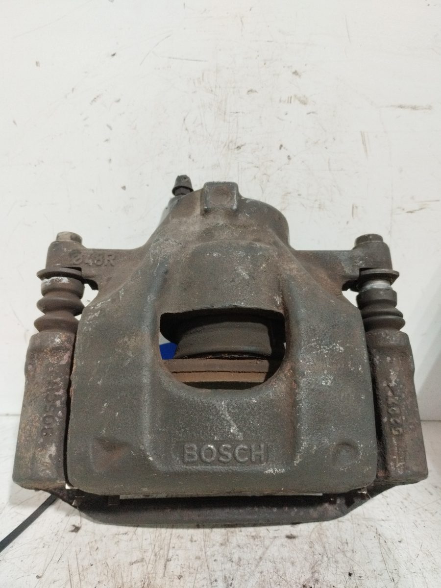 Mordaza De Freno Delantera Izquierda Peugeot 107 2005-2014 Urban 1.0L 50kW BOSCH