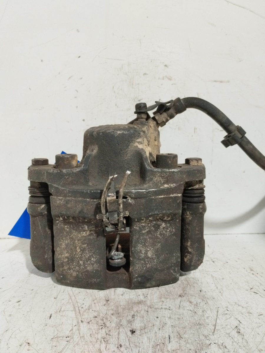 Mordaza De Freno Delantera Izquierda Peugeot 205 Berlina 1983-1998 1,1 1.1L 44kW