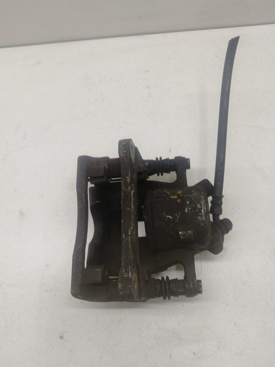 Mordaza de Freno Delantera Izquierda Suzuki Swift Azg (NZ) 2010-2017