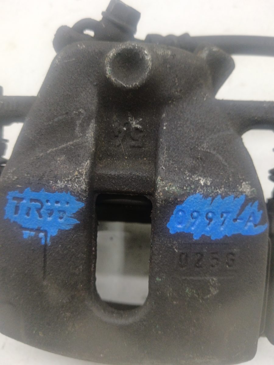 Mordaza de Freno Delantera Izquierda Suzuki Swift Azg (NZ) 2010-2017